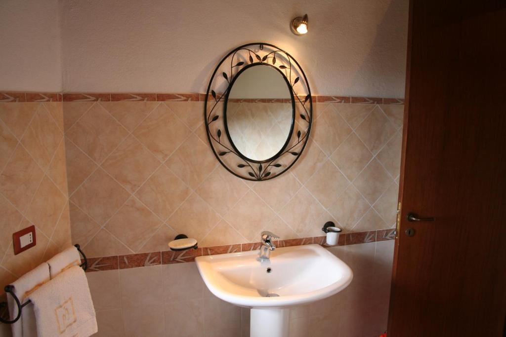 Country House B&B Antica Dimora Del Sole Camerota Exterior foto